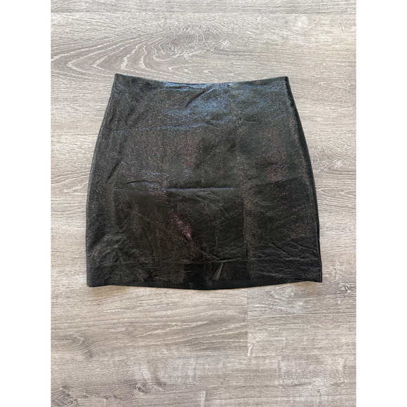 Express Black Faux Leather Mini Skirt Size 0 - Picture 1 of 6